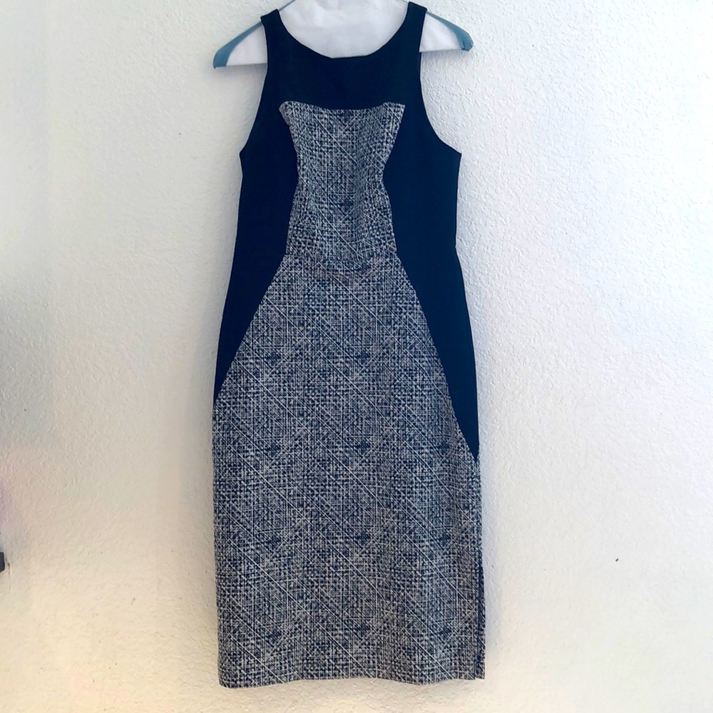 Classiques Entier- Woman’s black work or evening dress